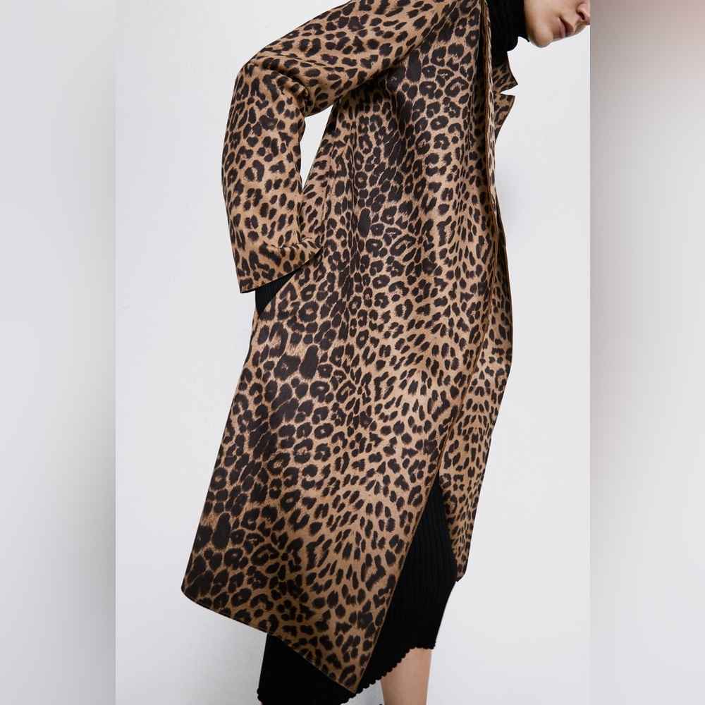 ZARA Leopard Animal  Print Long Coat Sz Medium
